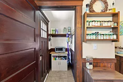 47 Wallis St, Beverly, MA 01915 - Photo 20