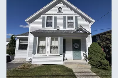 32 Eastern Ave, Essex, MA 01929 - Photo 2