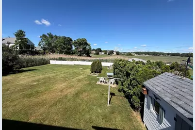 32 Eastern Ave, Essex, MA 01929 - Photo 6