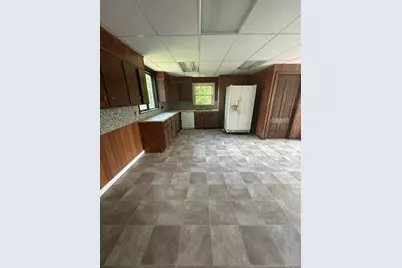 33 Burbank St, Millbury, MA 01527 - Photo 16