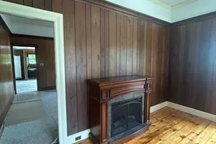 33 Burbank St, Millbury, MA 01527 - Photo 12