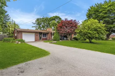 6 Valley Ln, Easthampton, MA 01027 - Photo 4