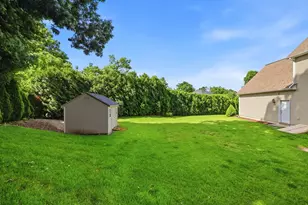 4 N Hills Ln, Wilbraham, MA 01095 - Photo 34