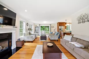 4 N Hills Ln, Wilbraham, MA 01095 - Photo 8
