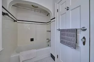 238 Lagrange St, Boston, MA 02132 - Photo 24