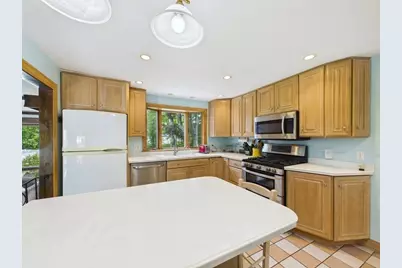 12 Griffin Terr, Weymouth, MA 02190 - Photo 10