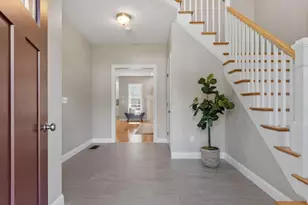 4 Jewett Rd, Sterling, MA 01564 - Photo 1