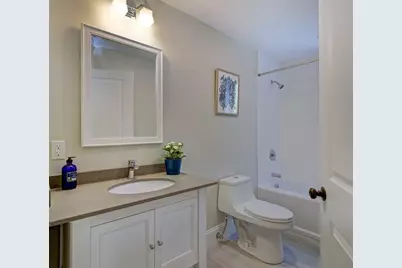 287 Walnut Ave, Boston, MA 02119 - Photo 20