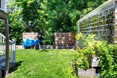 287 Walnut Ave, Boston, MA 02119 - Photo 28