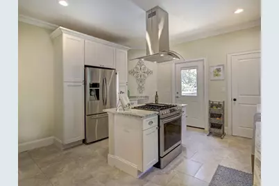 287 Walnut Ave, Boston, MA 02119 - Photo 6