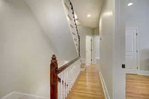 287 Walnut Ave, Boston, MA 02119 - Photo 16