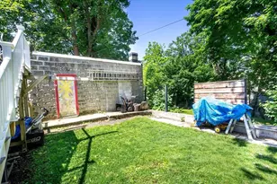 287 Walnut Ave, Boston, MA 02119 - Photo 30