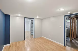 881 Roosevelt Ave, Springfield, MA 01109 - Photo 24