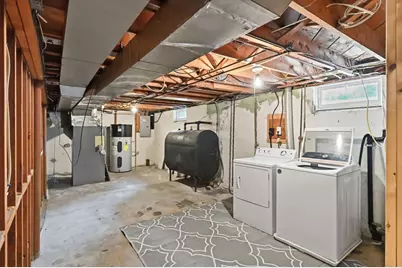 881 Roosevelt Ave, Springfield, MA 01109 - Photo 30