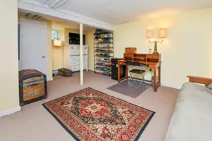 322 Lagrange St, Boston, MA 02132 - Photo 14