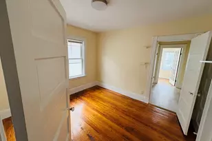 19 Bellingham Ave, Everett, MA 02149 - Photo 12
