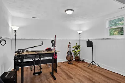 7 Alcine Ln, Burlington, MA 01803 - Photo 16