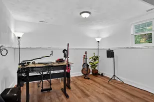 7 Alcine Ln, Burlington, MA 01803 - Photo 16