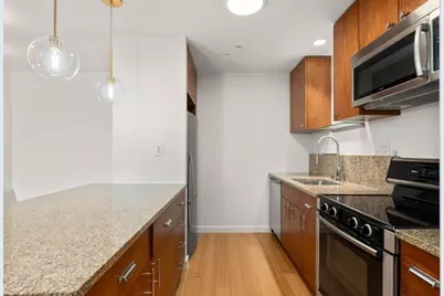 16 Miner St #603, Boston, MA 02115 - Photo 6