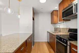 16 Miner St, Boston, MA 02115 - Photo 6