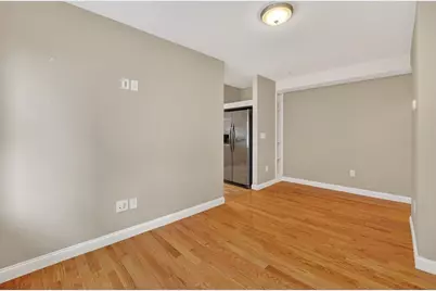 25 Main St #Apt 6, Somerville, MA 02145 - Photo 10
