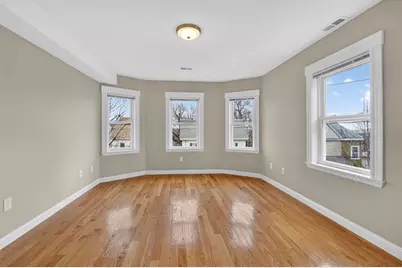 25 Main St #Apt 6, Somerville, MA 02145 - Photo 1
