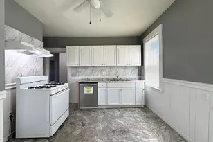 272 Tremont St, Melrose, MA 02176 - Photo 2