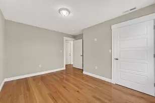42 Almont St, Medford, MA 02155 - Photo 2