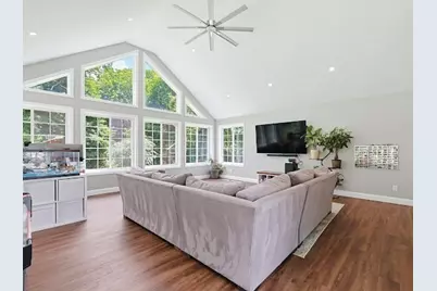 319 Cushing St, Stoughton, MA 02072 - Photo 6