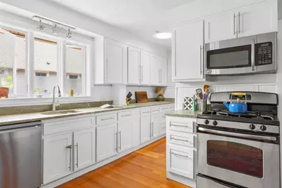 31 High Street #31, Cambridge, MA 02138 - Photo 2