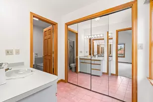 33 Coventry Ln, North Andover, MA 01845 - Photo 28