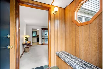 12 Raylen Ave, Peabody, MA 01960 - Photo 2