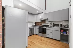 321 Plantation St, Worcester, MA 01604 - Photo 16