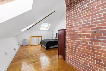 321 Plantation St #300, Worcester, MA 01604 - Photo 32