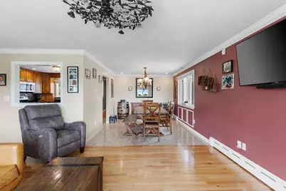 253 Suffolk Ave, Revere, MA 02151 - Photo 10