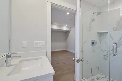29 Cherry #3, Waltham, MA 02453 - Photo 6