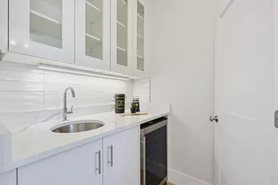 29 Cherry #3, Waltham, MA 02453 - Photo 16