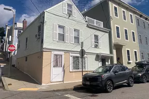 15 Russell St, Boston, MA 02129 - Photo 1