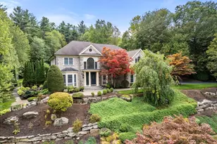253 Cranbrook Dr, Holden, MA 01520 - Photo 2