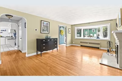 5 Elizabeth Road, Stoneham, MA 02180 - Photo 8