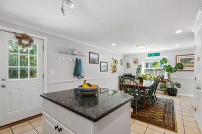 106 Causeway St, Hudson, MA 01749 - Photo 6