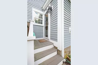 50 Hale St #50, Beverly, MA 01915 - Photo 6