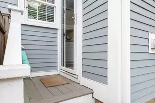 50 Hale St, Beverly, MA 01915 - Photo 6