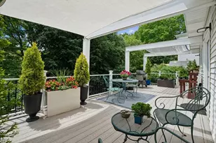 136 Weld St, Boston, MA 02132 - Photo 10