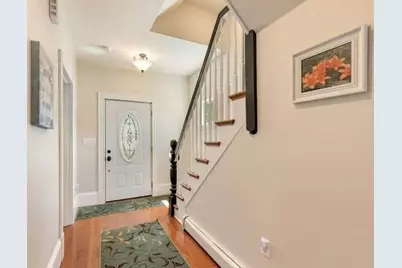 32 Sanford Street, Melrose, MA 02176 - Photo 4