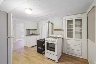10 Ellsworth, Worcester, MA 01610 - Photo 8