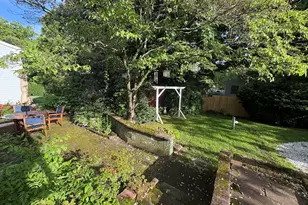 12 Hannah Dr, Warwick, RI 02888 - Photo 6