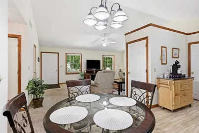 35 Rosewood Ln #35, Southwick, MA 01077 - Photo 8