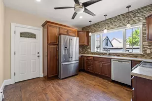 10 Orange St, Chelsea, MA 02150 - Photo 10