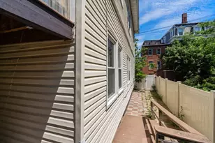10 Orange St, Chelsea, MA 02150 - Photo 28